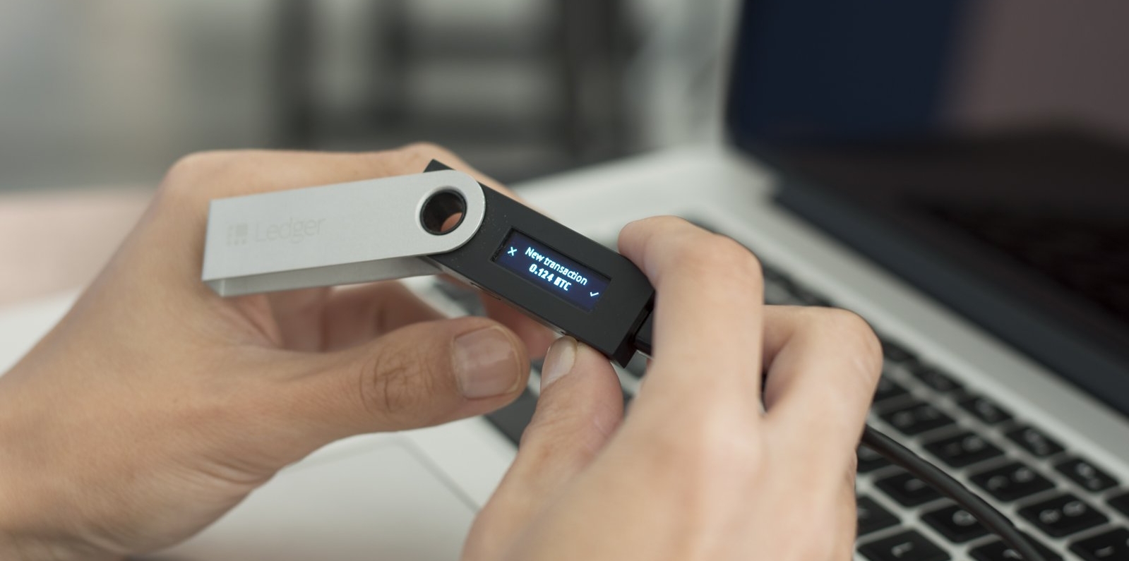 Ledger Nano S Transaktion bestätigen